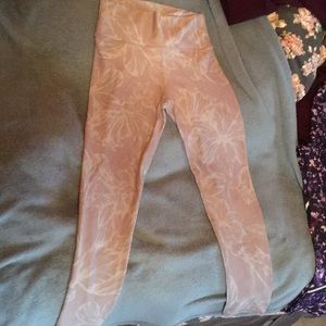 Fabletics Floral leggings